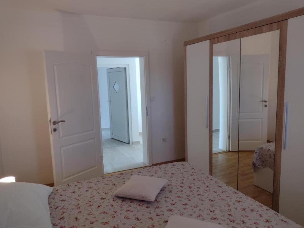 Gordana Apartmani Ljubač Exteriér fotografie